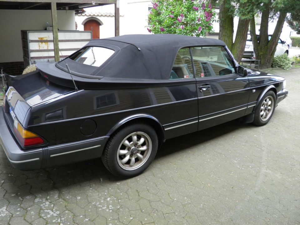 Saab 900 Cabrio Turbo Bj 93 in Petershagen