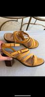 Schöne Sandalen Sandaletten Sommer fast we neu Absatz Hamburg-Nord - Hamburg Ohlsdorf Vorschau