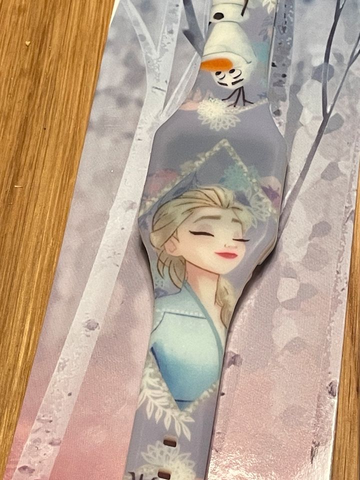 Kinder Armband-Uhren Mädchen Elsa Paw Patrol in Winterborn