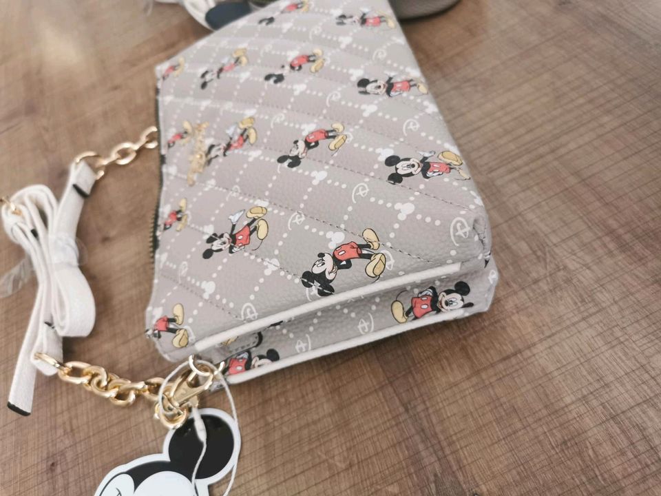 Disney Mickey Maus Hand Tasche Neu- beige in Essen