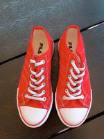Neue Sneaker von FILA Gr. 33 ungetragen Nordrhein-Westfalen - Geldern Vorschau