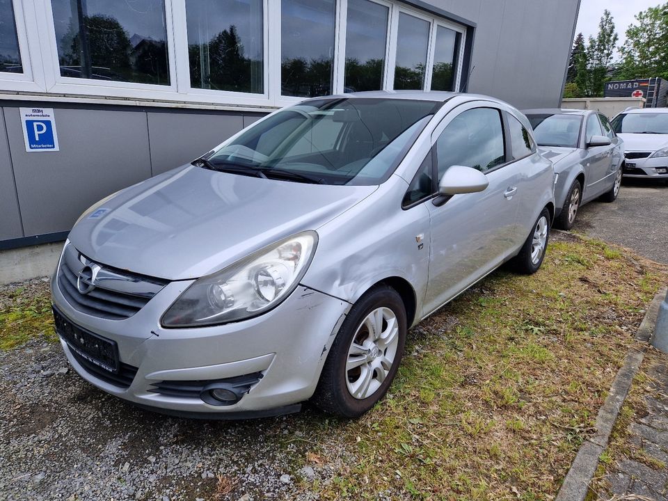 Opel Corsa D BJ 2010 Fahrbereit in Massenbachhausen