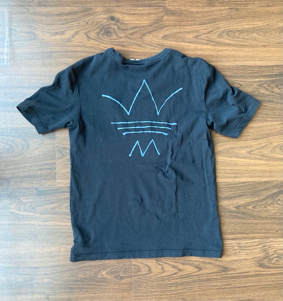 Adidas Originals T-Shirt, schwarz, Größe S in Stuttgart