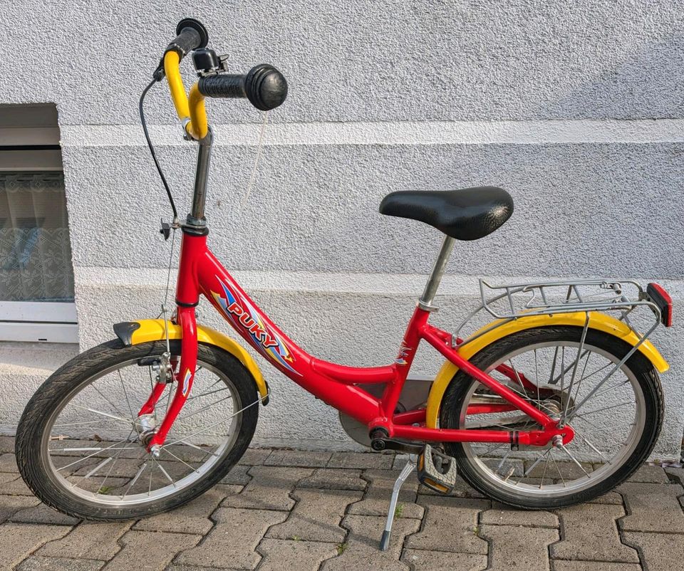 Puky Fahrrad 18 Zoll. Rot / gelb. Für Kinder. in Obertshausen