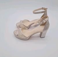 Tamaris Sandalen, Sandaletten 41, Schuhe, Sommer Nordrhein-Westfalen - Recklinghausen Vorschau