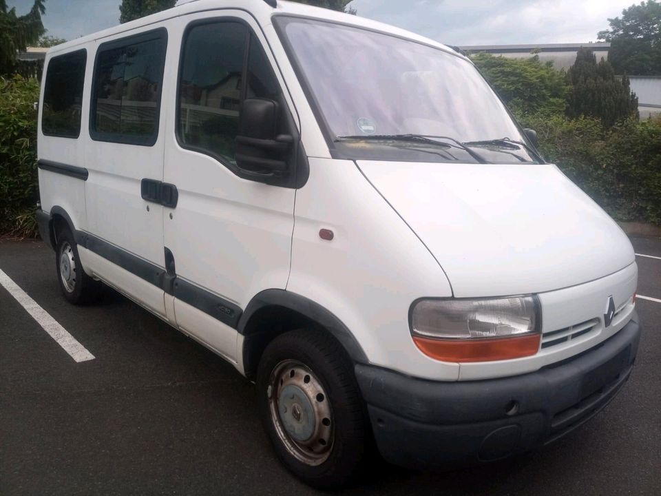 Renault Master 1.9 dci in Odenthal