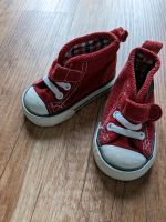 Chucks Schuhe rot Cord Größe 16/17 H&M Sachsen-Anhalt - Wettin-Löbejün Vorschau