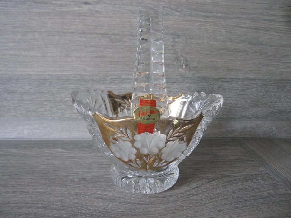 Blei-Kristall-Schale mit Henkel, Goldmuster ,Höhe 17 cm, 621 g in Dresden