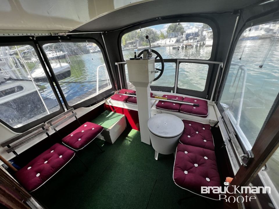 tolles Salonboot zum Wasserwandern Salonkruiser in Brandenburg an der Havel