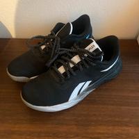 Reebok Nanoflex Schuhe Fitnessschuhe Unisex Sportschuhe Gr.38 Bayern - Tuntenhausen Vorschau