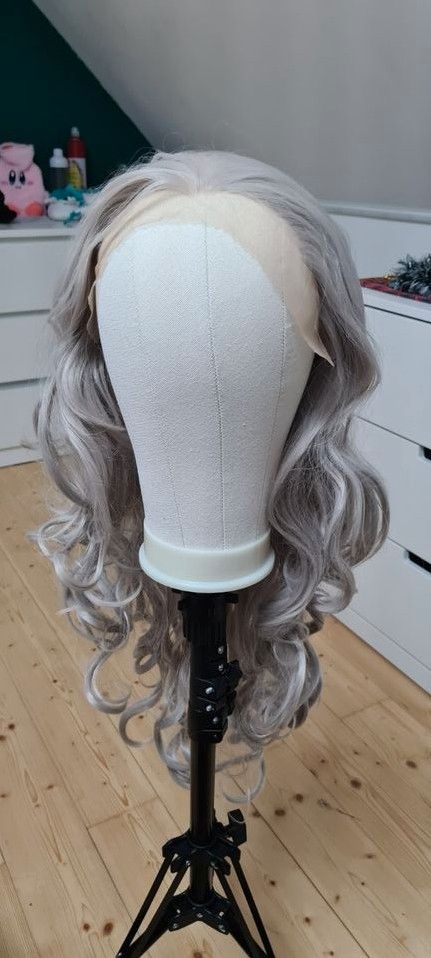 Perücken Wigs für Cosplays Kostüme Larp Lacefront in Neu Wulmstorf