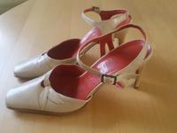 elegante Schuhe Pumps Gr. 37 beige Thüringen - Tanna Vorschau