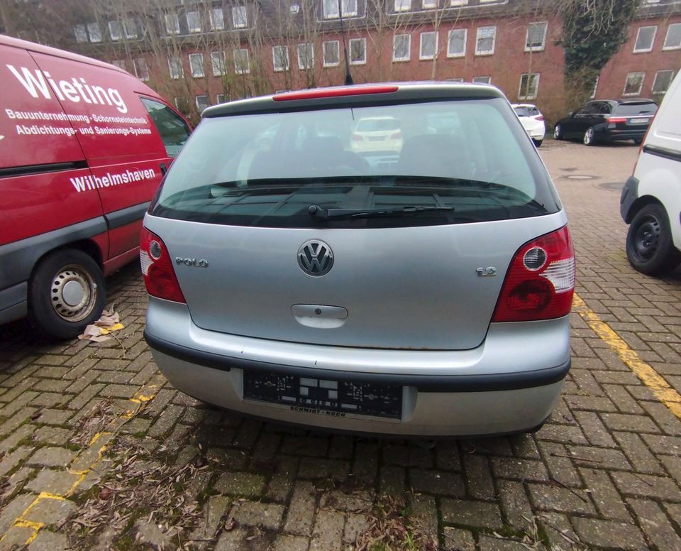 VW Polo 9N 1.2  5-türer TÜV bis 12/25 in Wilhelmshaven