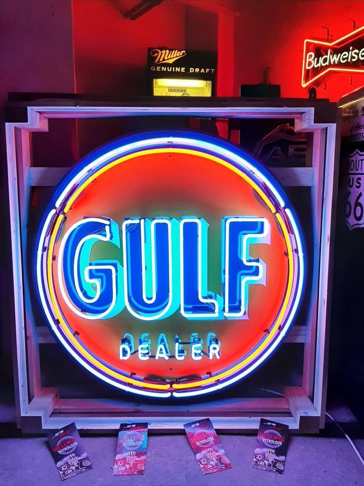 Gulf Vitrine Öldosen Optik Modellautos Retro Deko Tanksäule in Oberhausen