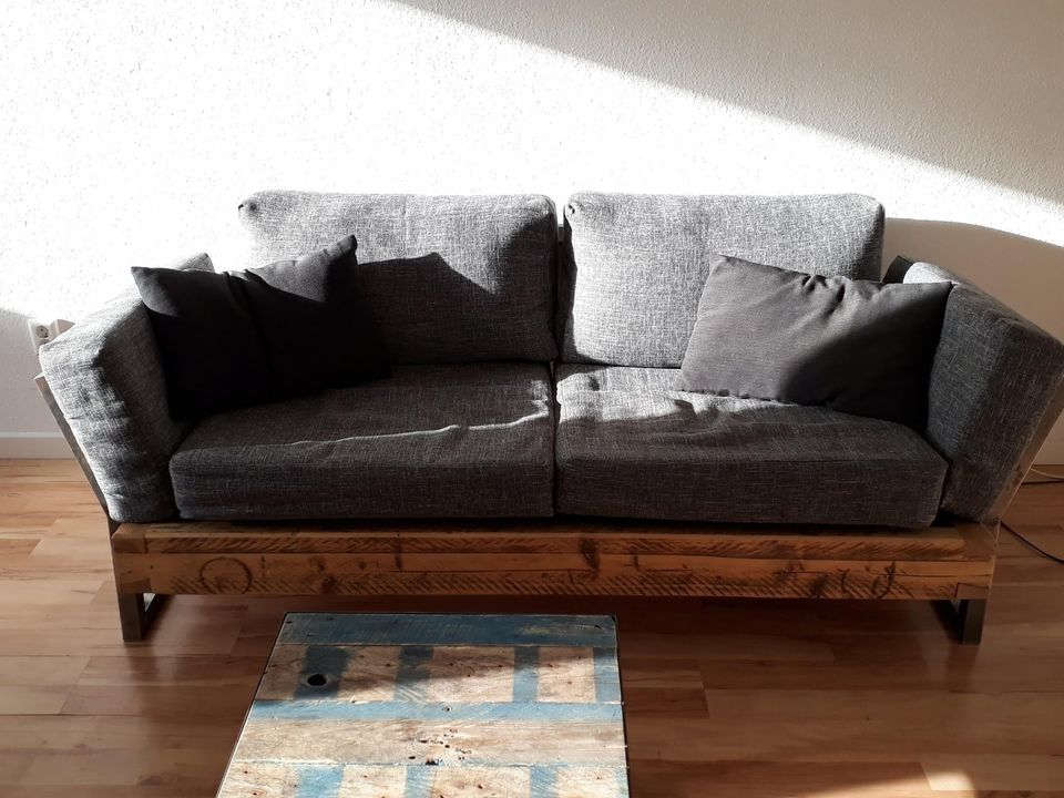 Industrial Style Sofa, Handgefertigtes Einzelstück! Holz/Stahl in Hamburg