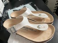 Zehentrenner Birkenstock neuwertig 37 inklusive Versand Hessen - Wetzlar Vorschau