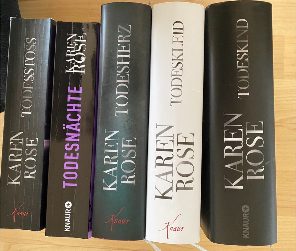 5 Bücher von Karen Rose in Windhagen