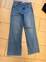 Zara Jeans Gr.42 Top Zustand Nordrhein-Westfalen - Verl Vorschau