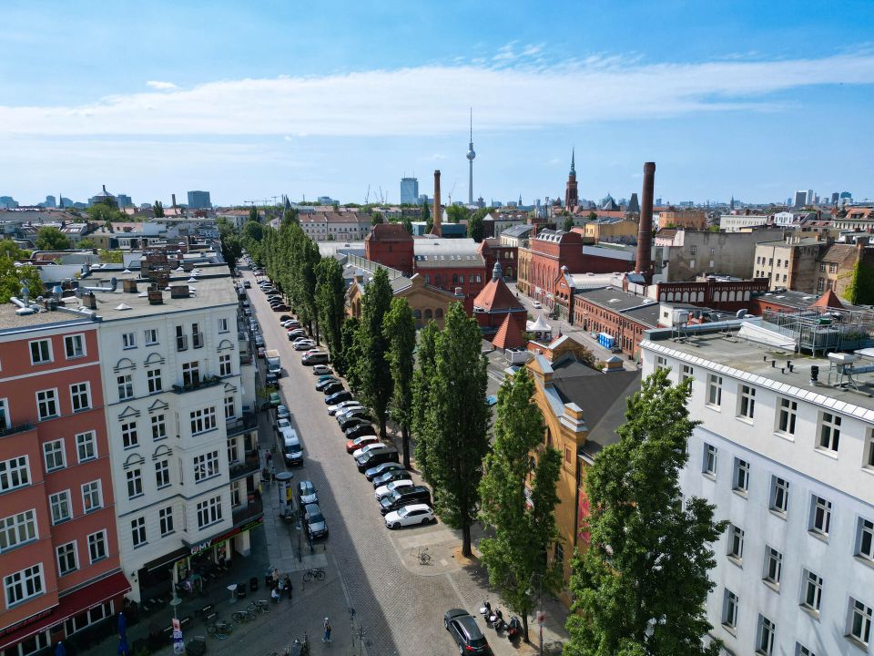 Historischer Altbau am Mauerpark: 3 Zi. Apartment inkl. sonnigem Balkon gegenüber der KulturBrauerei in Berlin