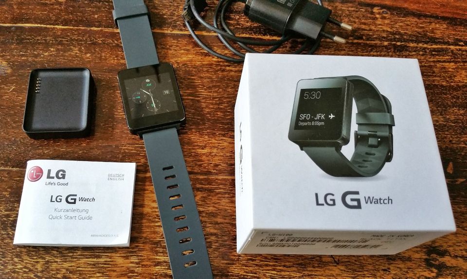 LG G Watch Black Titan (niemals getragen) in Heidelberg