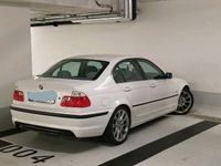 BMW E46 328i M-Paket | Schaltgetriebe | Top Zustand München - Maxvorstadt Vorschau