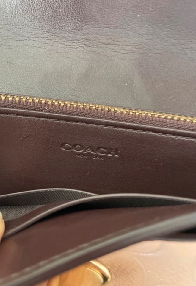 Coach Clutch in München