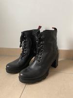 Marco Tozzi Schnürstiefeletten schwarz Niedersachsen - Elsfleth Vorschau