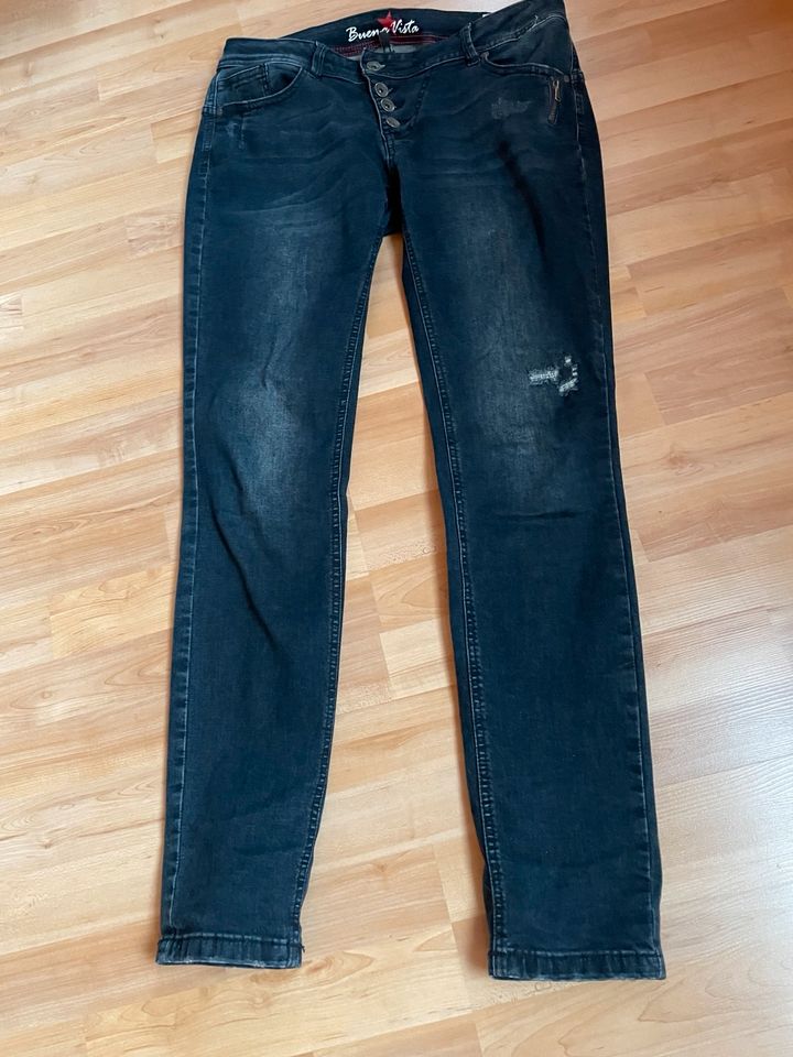 Jeans Buena Bista Malibu Größe M.   NEU in Wachtendonk