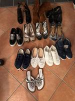 Verschiedene Schuhe, Sneaker, Stiefel Gr 36/37 Guess Lacoste Nordrhein-Westfalen - Frechen Vorschau