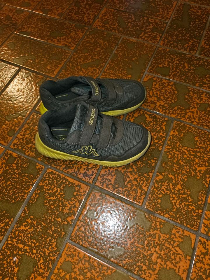 Kinder Schuhe gr 32 in Neuwied