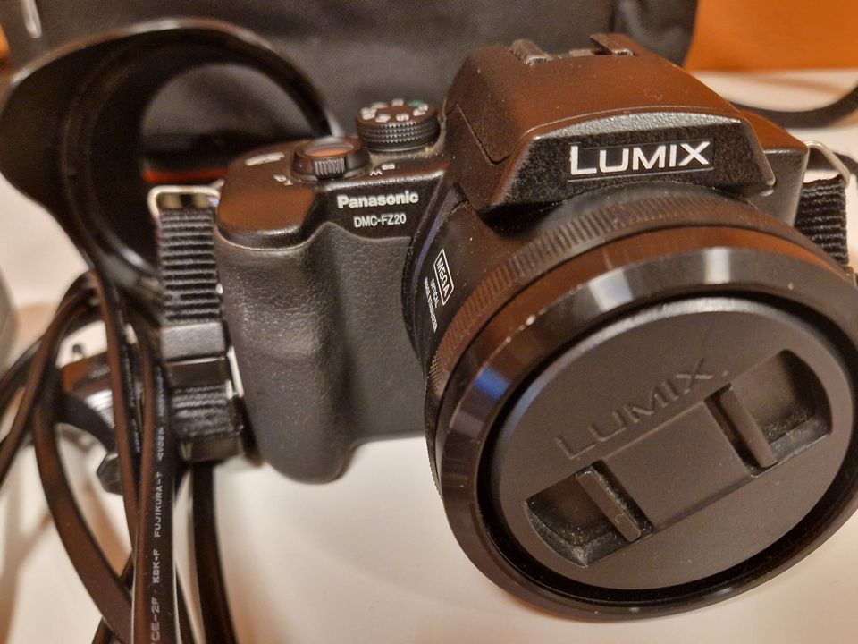 Digitalkamera Panasonic Lumix DMC-FZ20 in Diespeck