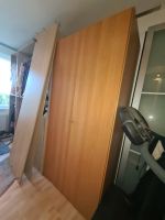 Kleiderschrank | Holz | mit Türen, Kleiderstange und Einlegeböden Berlin - Spandau Vorschau