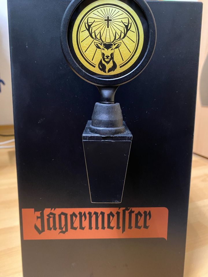 Jägermeister Zapfanlage / 1-Bottle Tap Machine in Köln