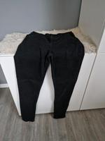 Bershka Jeans 38 neuwertig Hessen - Künzell Vorschau