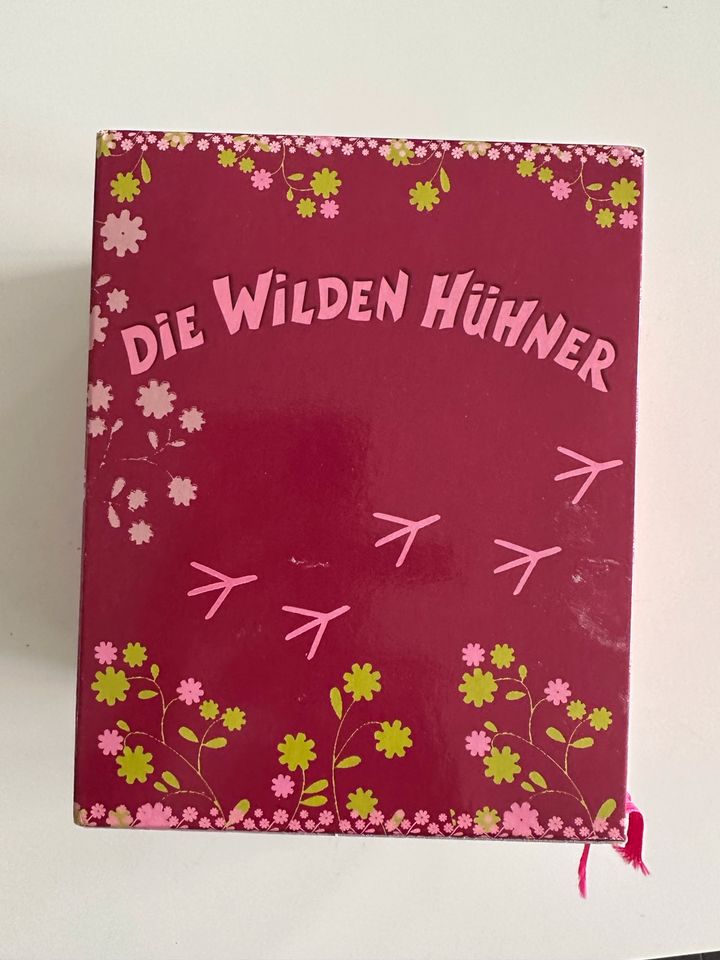 Die wilden Hühner 5 Bücher im Schuber wie NEU in München