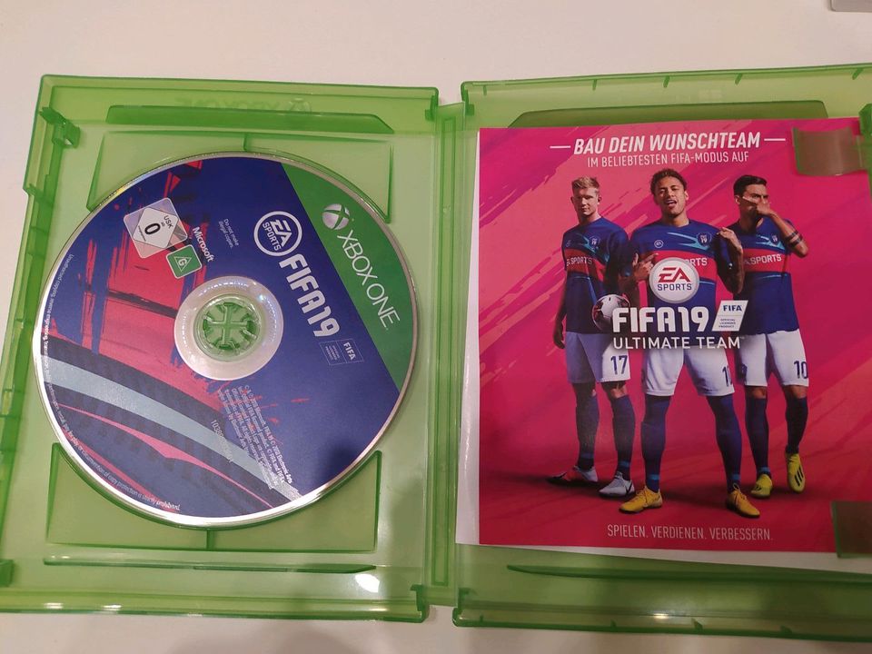 FIFA 19 Xbox One Top Zustand in Hamburg