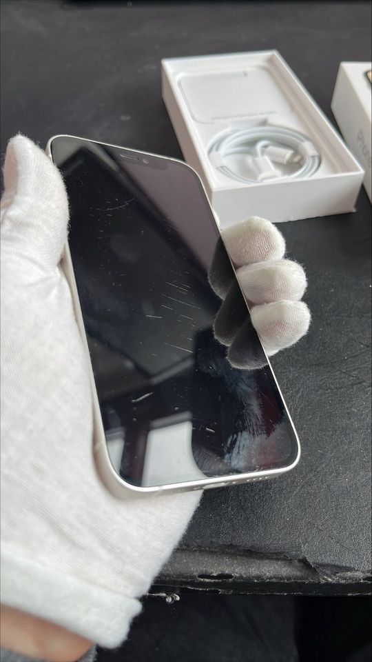 Apple iPhone 12 mini 64GB (2020) (Weiß) - Sehr guter Zustand, 96% in Berlin