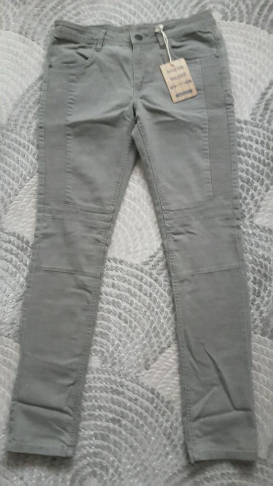 Jeans Hose in Grau. Neu in Dortmund