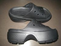 CROCS* Plateau* Stump Slide* Gr38/39* schwarz* neu Baden-Württemberg - Eislingen (Fils) Vorschau