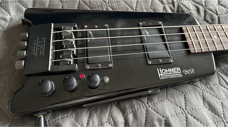 Hohner Professional Headless Bass B2A im Original Koffer in München