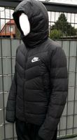 Nike Herren Jungen Daunen dick Jacke Daunenjacke Gr. S 158 164 Niedersachsen - Sögel Vorschau