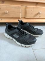 Männer Sneaker Skechers Größe 45 Relaxed Fit Bayern - Neuburg a.d. Donau Vorschau