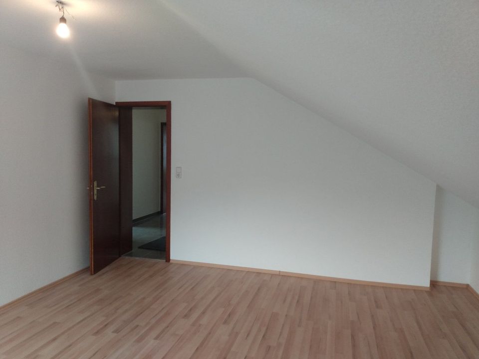 Wohnung in Weisenbach (nahe Gaggenau und Gernsbach), 3 ZKB, 81qm in Gernsbach