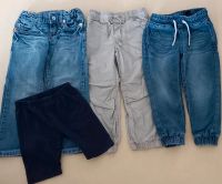 Paket !Sommerhosen Vingino H&M Topolino Hosen Jeans Nordrhein-Westfalen - Frechen Vorschau