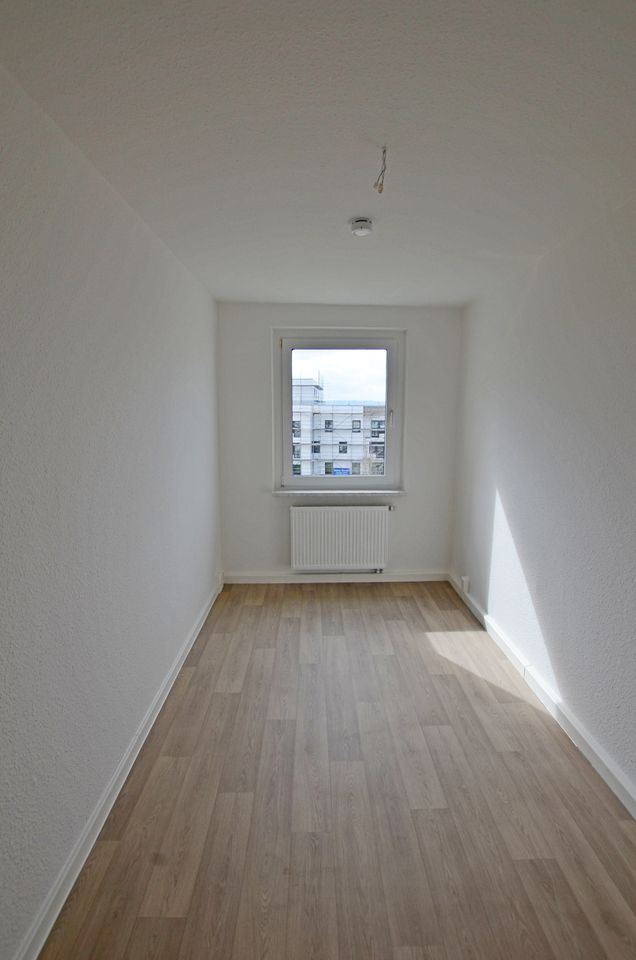 Neu sanierte 3-Raum-Wohnung mit BW und Balkon! Bezug sofort möglich! in Sangerhausen