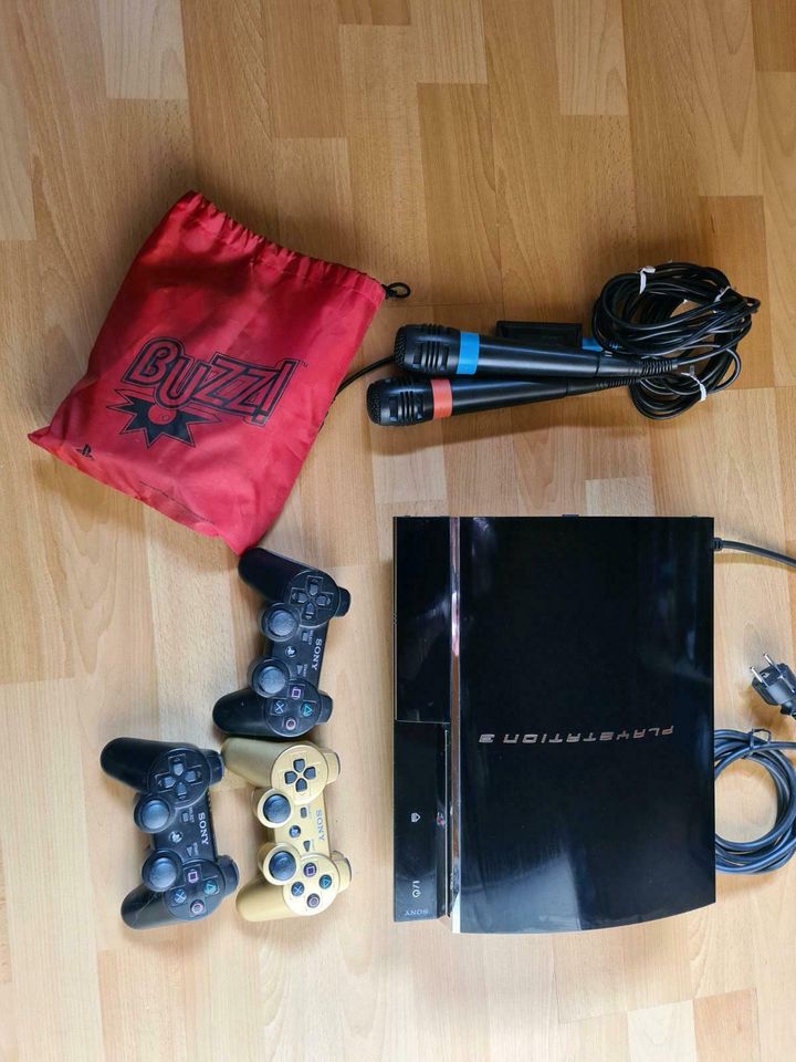 Playstation 3 mit 38 Spielen und viel Zubehör in Osloß