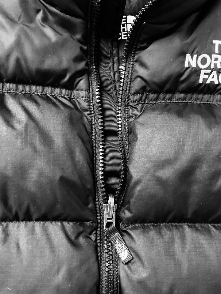 The North Face Daunenjacke Jugendliche in München