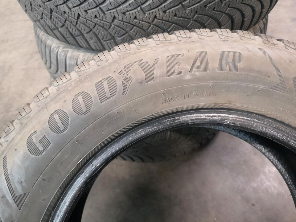 4x Winterreifen 195/65R15 91T Goodyear 195/65 R15 Montage möglich in Hemmingen