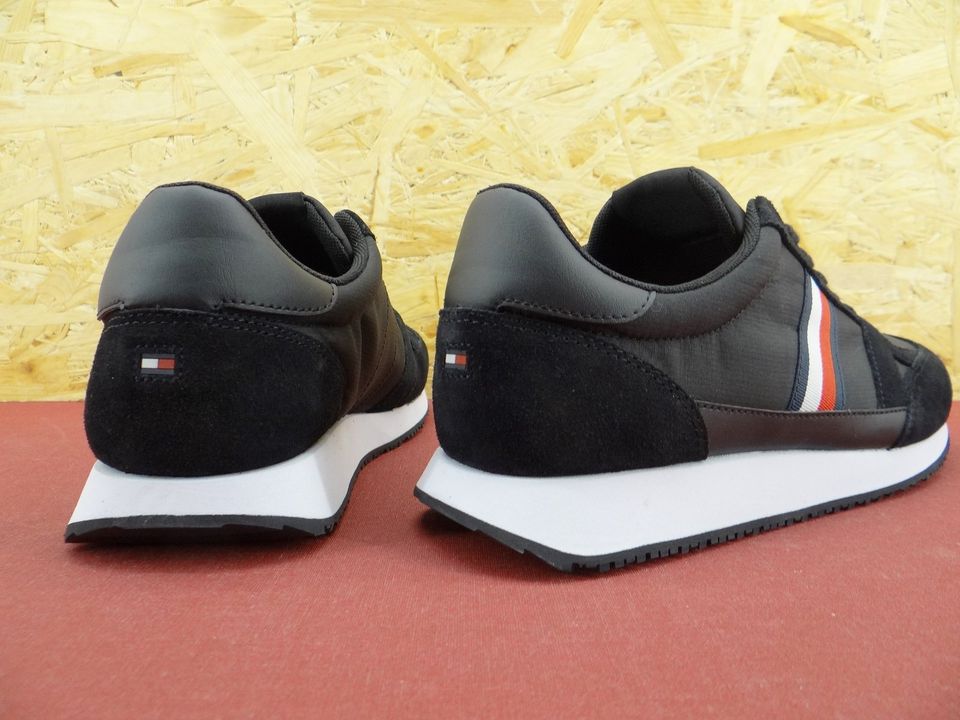 Tommy Hilfiger RUNNER LOW VINTAGE MIX Sneaker Schuhe Schwarz 42 in Stadtallendorf