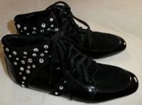 Madeleine Boots Sneakers Schwarz Echt- Lack /Wildleder Gr. 38 NEU Dresden - Dresden-Plauen Vorschau